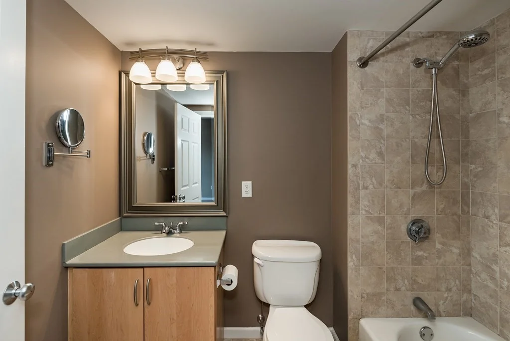 2 bed, 2 bath apartment for rent at 210 Broadway Unit 404, Everett — photo 17 of 17