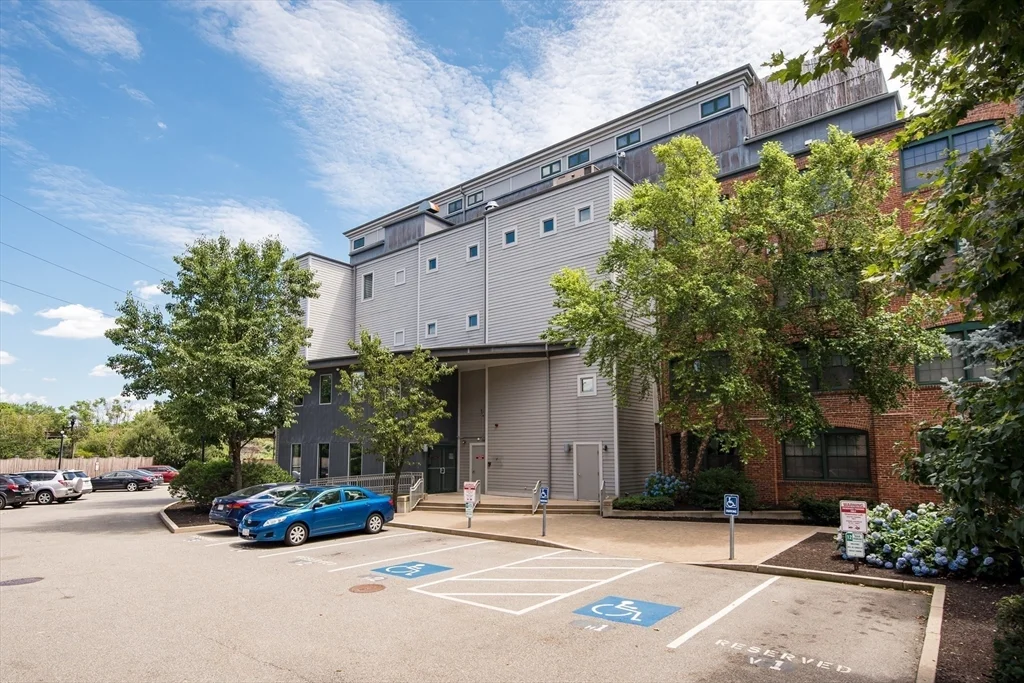 1 bed, 1 bath apartment for rent at 210 Broadway Unit A-205, Everett — photo 21 of 21