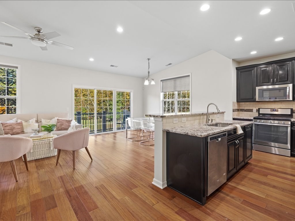 2 bed, 2 bath apartment for rent at 210 Deacon Shattuck Way Unit 210, Westborough — photo 6 of 15
