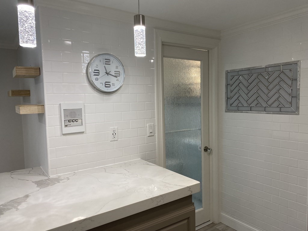 Studio bed, 1 bath apartment for rent at 210 Hillside Ave Unit 37, Needham — photo 9 of 14