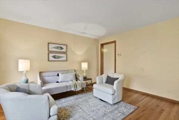 1 bed, 1 bath apartment for rent at 210 Lebanon Unit 1, Malden — photo 8 of 9