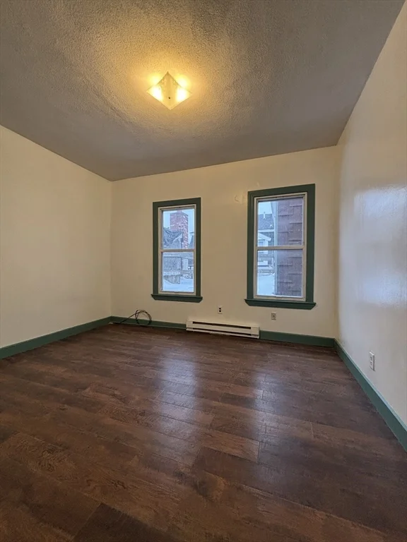 5 bed, 1 bath apartment for rent at 210 Lexington Unit 3, Eagle Hill — photo 16 of 24