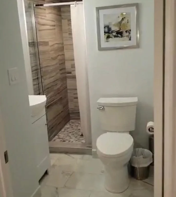 2 bed, 2 bath apartment for rent at 210 Lincoln St Unit 1, Revere — photo 4 of 7