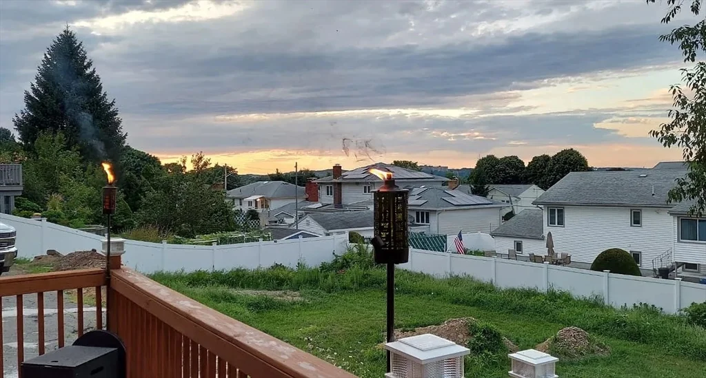 2 bed, 2 bath apartment for rent at 210 Lincoln St Unit 1, Revere — photo 5 of 7