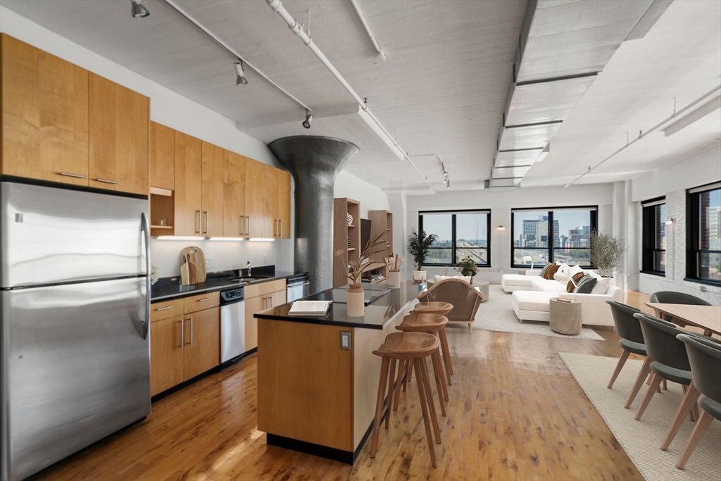 3 bed, 2 bath apartment for rent at 210 Lincoln St Unit 601, Leather District — photo 2 of 24