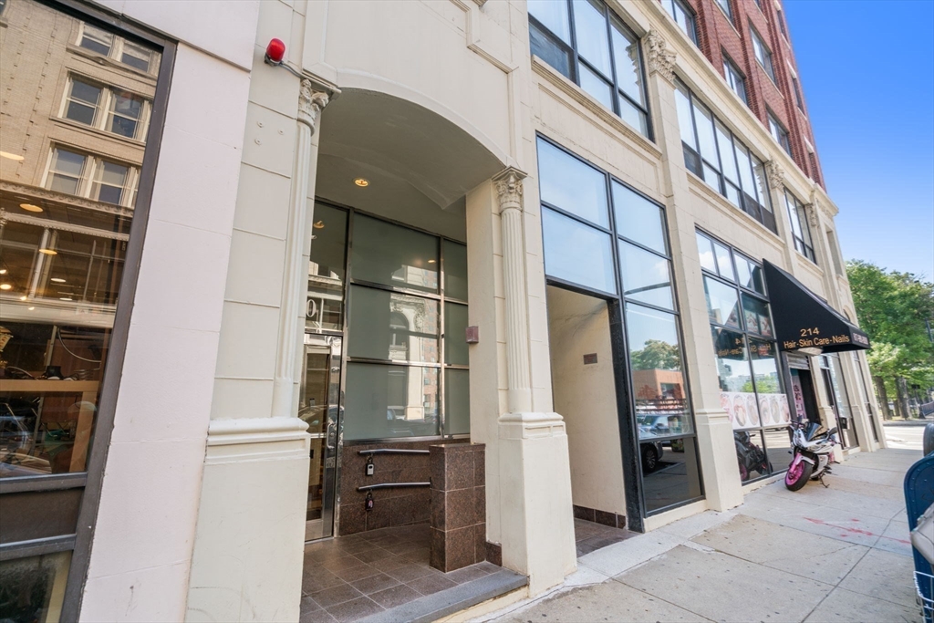 3 bed, 2 bath apartment for rent at 210 Lincoln St Unit 601, Leather District — photo 19 of 24