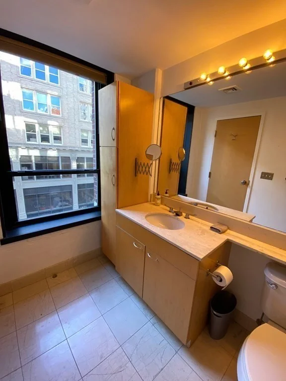 2 bed, 2 bath apartment for rent at 210 Lincoln Unit 301, Leather District — photo 19 of 32