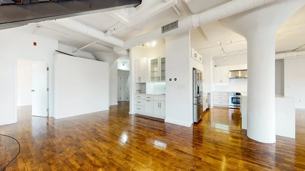 3 bed, 3 bath apartment for rent at 210 Lincoln Unit PH 901/902, Leather District — photo 8 of 26
