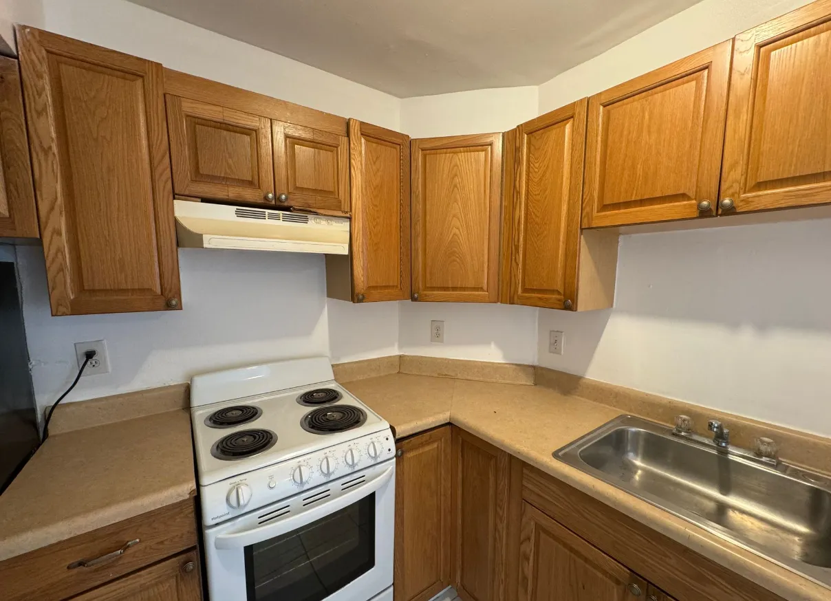 1 bed, 1 bath apartment for rent at 210 Maverick St Unit 2, East Boston