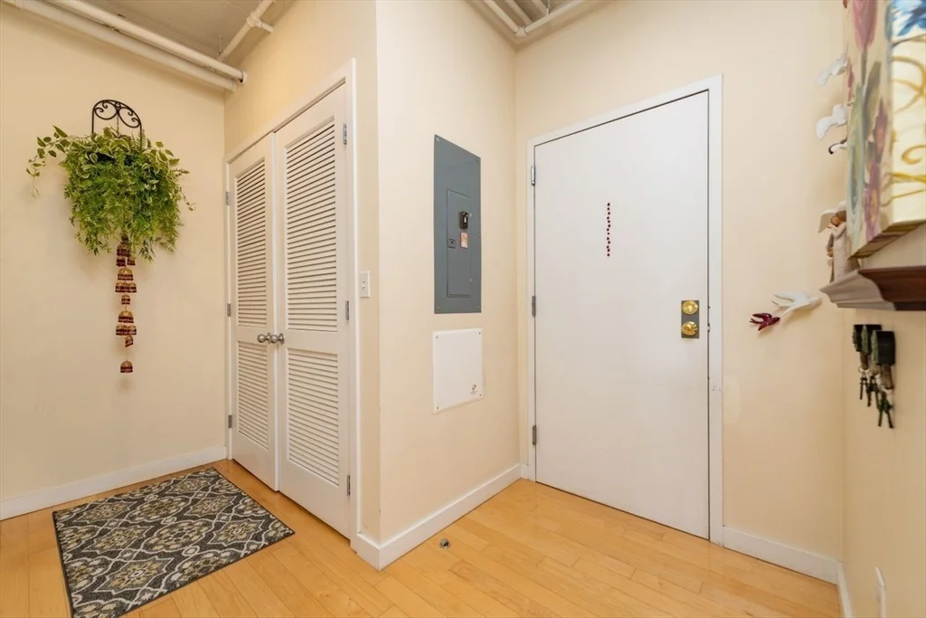 2 bed, 2 bath apartment for rent at 210 South St Unit 5-5, Leather District — photo 12 of 14