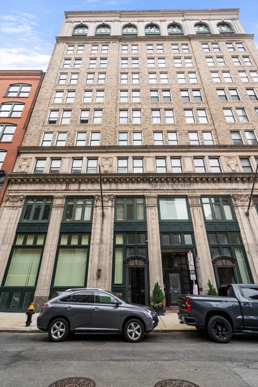 1 bed, 2 bath apartment for rent at 210 South St Unit 9-3, Leather District — photo 26 of 27