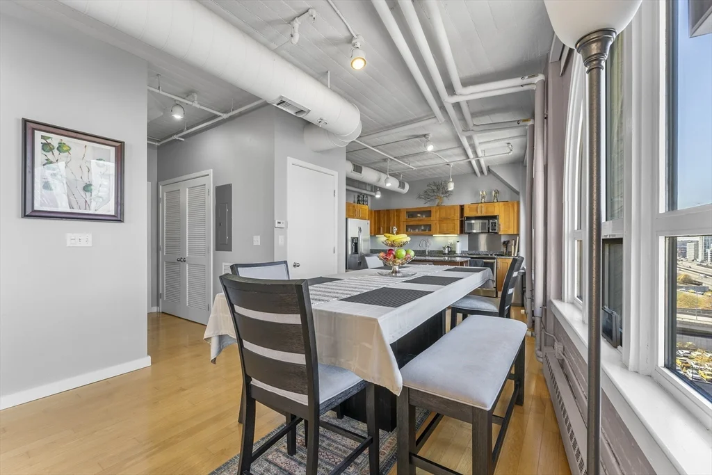 1 bed, 2 bath apartment for rent at 210 South Unit 11-1, Leather District — photo 3 of 21
