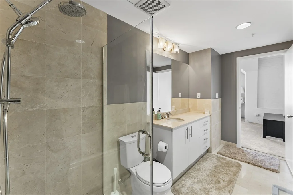 1 bed, 2 bath apartment for rent at 210 South Unit 11-1, Leather District — photo 14 of 21