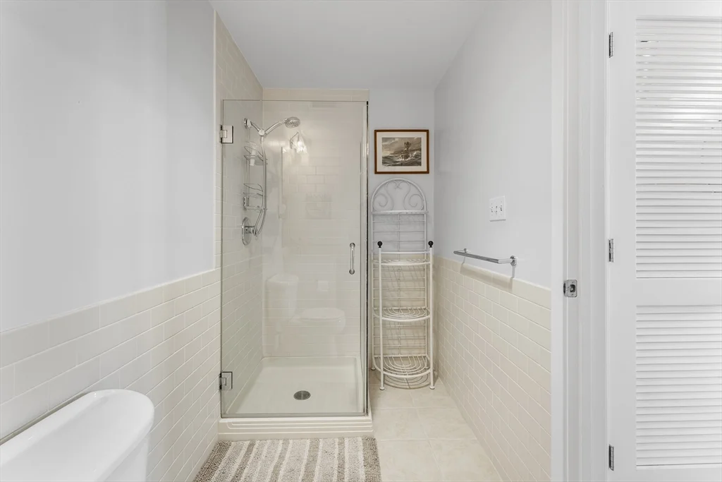 1 bed, 2 bath apartment for rent at 210 South Unit 11-1, Leather District — photo 18 of 21