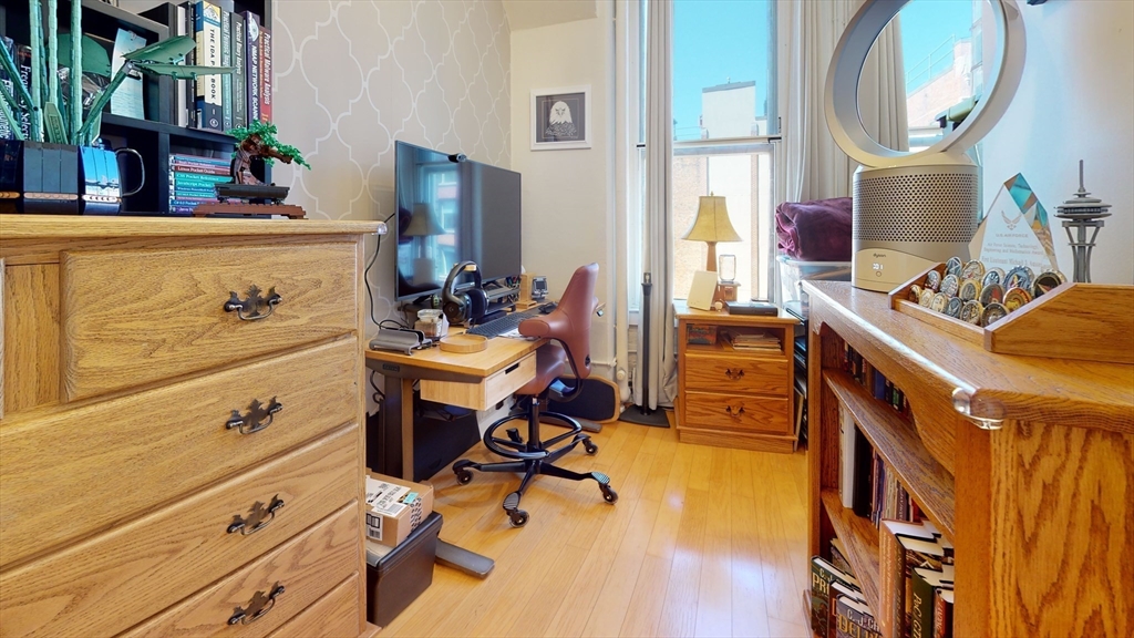 2 bed, 2 bath apartment for rent at 210 South Unit 5-2, Leather District — photo 26 of 30
