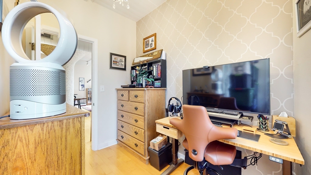 2 bed, 2 bath apartment for rent at 210 South Unit 5-2, Leather District — photo 25 of 30