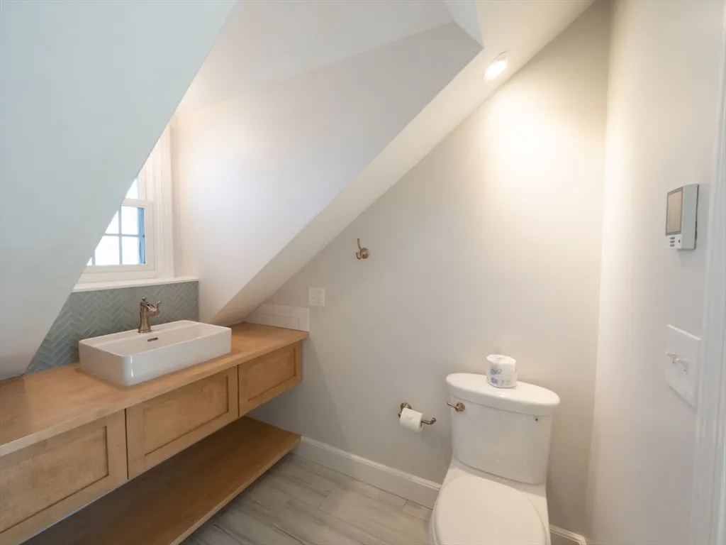 2 bed, 2 bath apartment for rent at 210 Third St Unit 1, East Cambridge — photo 26 of 33