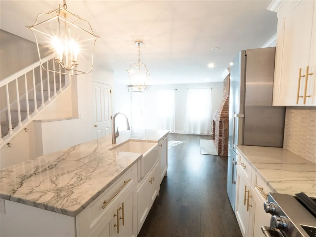 2 bed, 2 bath apartment for rent at 210 Third St Unit 1, East Cambridge — photo 7 of 33