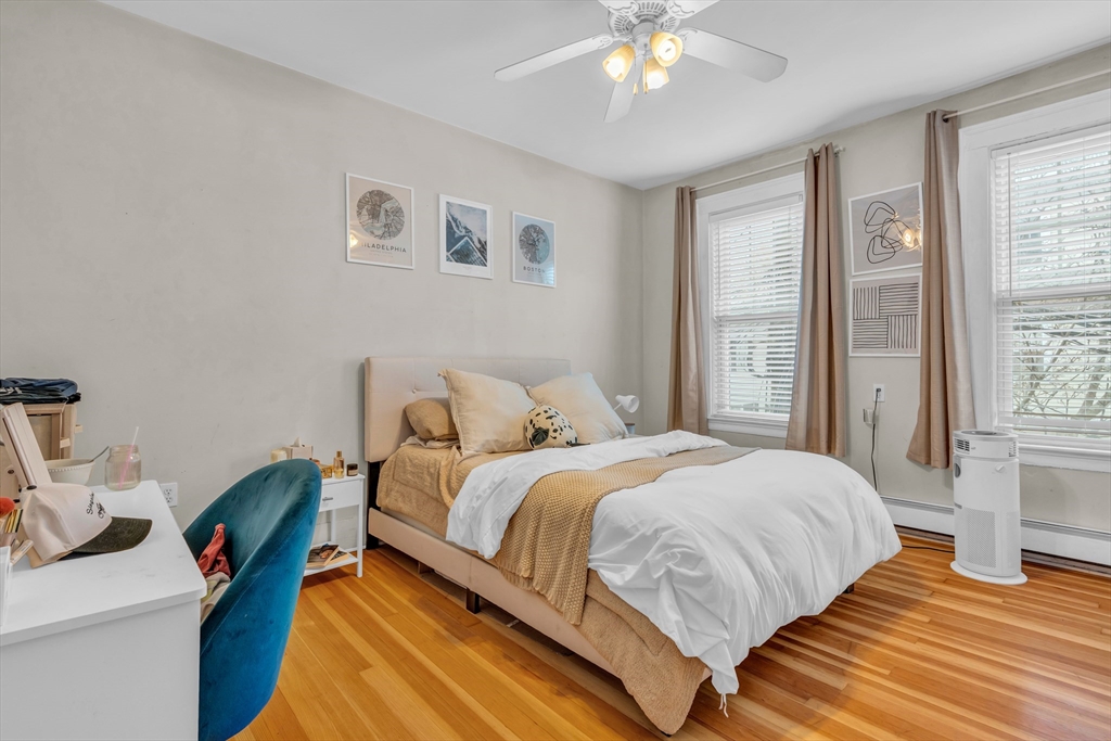 4 bed, 2 bath apartment for rent at 210 W 8th Unit SF, South Boston — photo 9 of 17