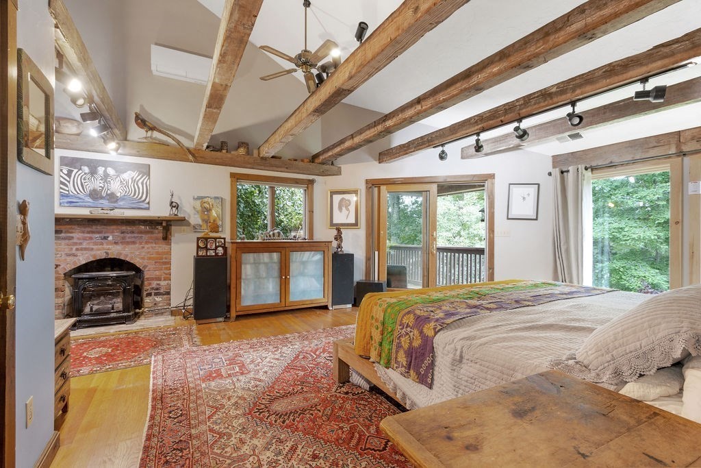 4 bed, 2 bath apartment for rent at 210 Washington St, Sherborn — photo 18 of 34