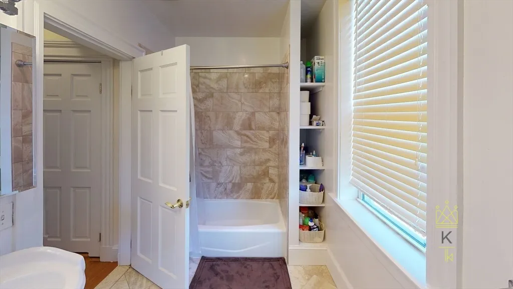 1 bed, 1 bath apartment for rent at 210 Winthrop Rd Unit 12, Aspinwall Hill — photo 11 of 15