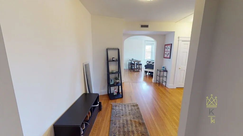 1 bed, 1 bath apartment for rent at 210 Winthrop Rd Unit 12, Aspinwall Hill — photo 10 of 15
