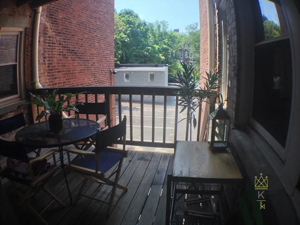1 bed, 1 bath apartment for rent at 210 Winthrop Rd Unit 12, Aspinwall Hill — photo 12 of 15