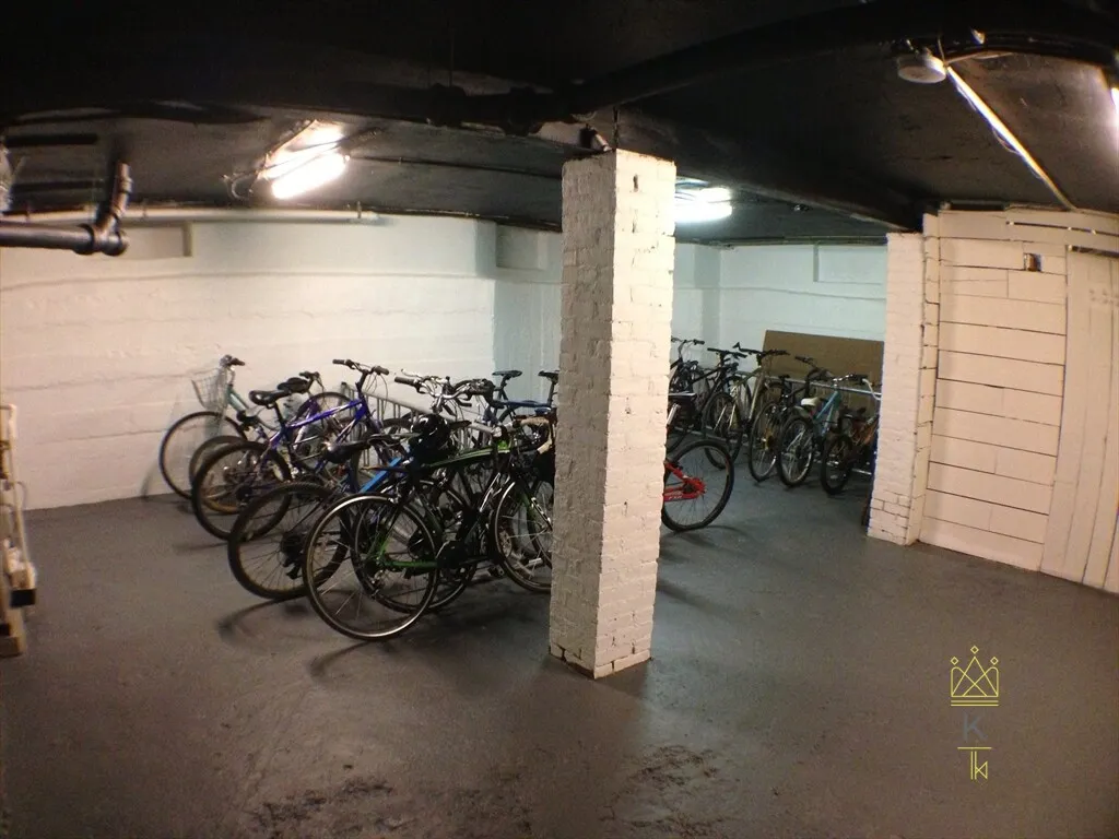 1 bed, 1 bath apartment for rent at 210 Winthrop Rd Unit 12, Aspinwall Hill — photo 15 of 15