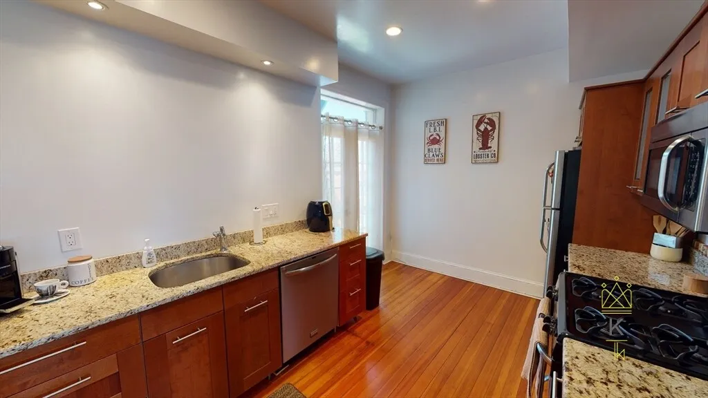 1 bed, 1 bath apartment for rent at 210 Winthrop Rd Unit 12, Aspinwall Hill — photo 6 of 15