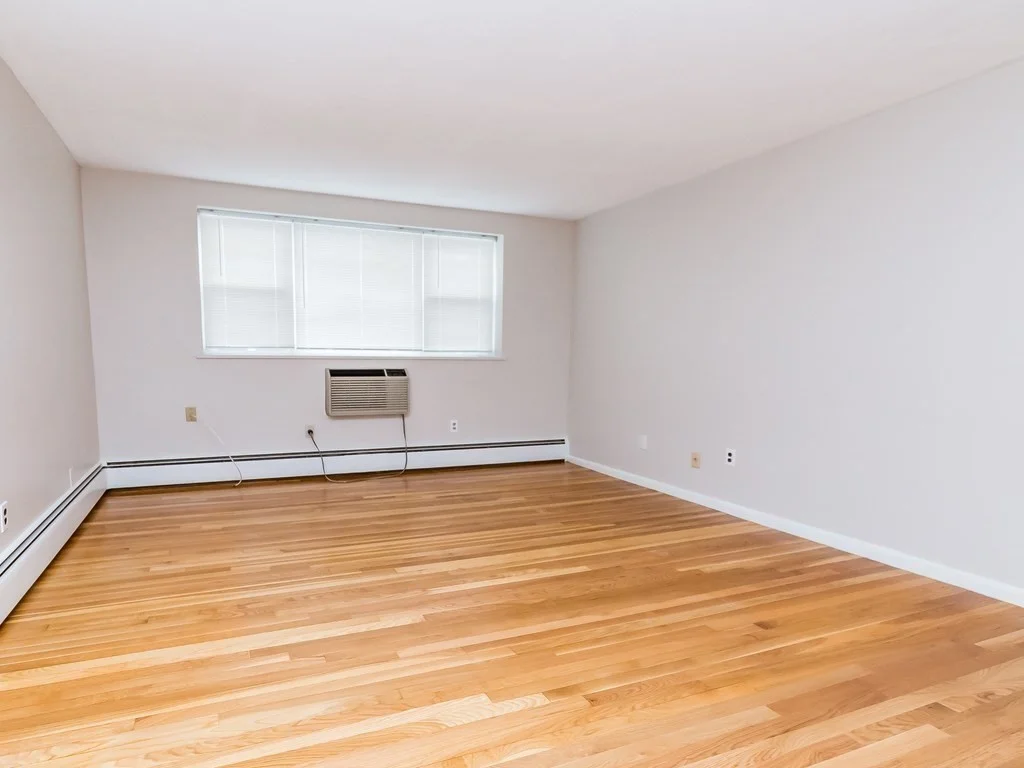 2 bed, 1 bath apartment for rent at 211 Baker St Unit 23, West Roxbury — photo 6 of 10