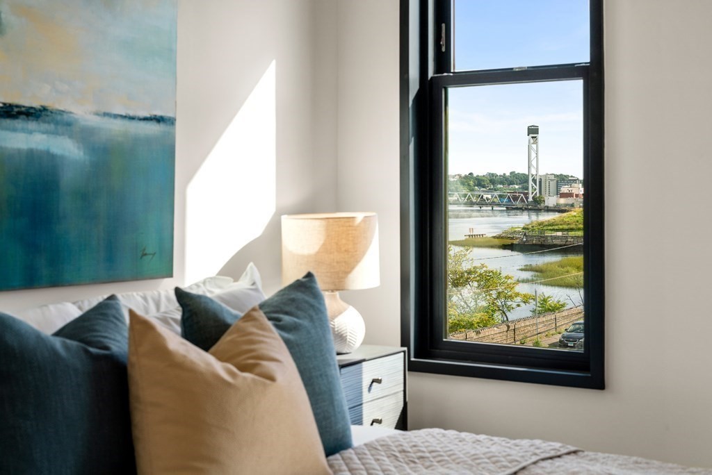 2 bed, 2 bath apartment for rent at 211 Condor St Unit 1, East Boston — photo 8 of 12