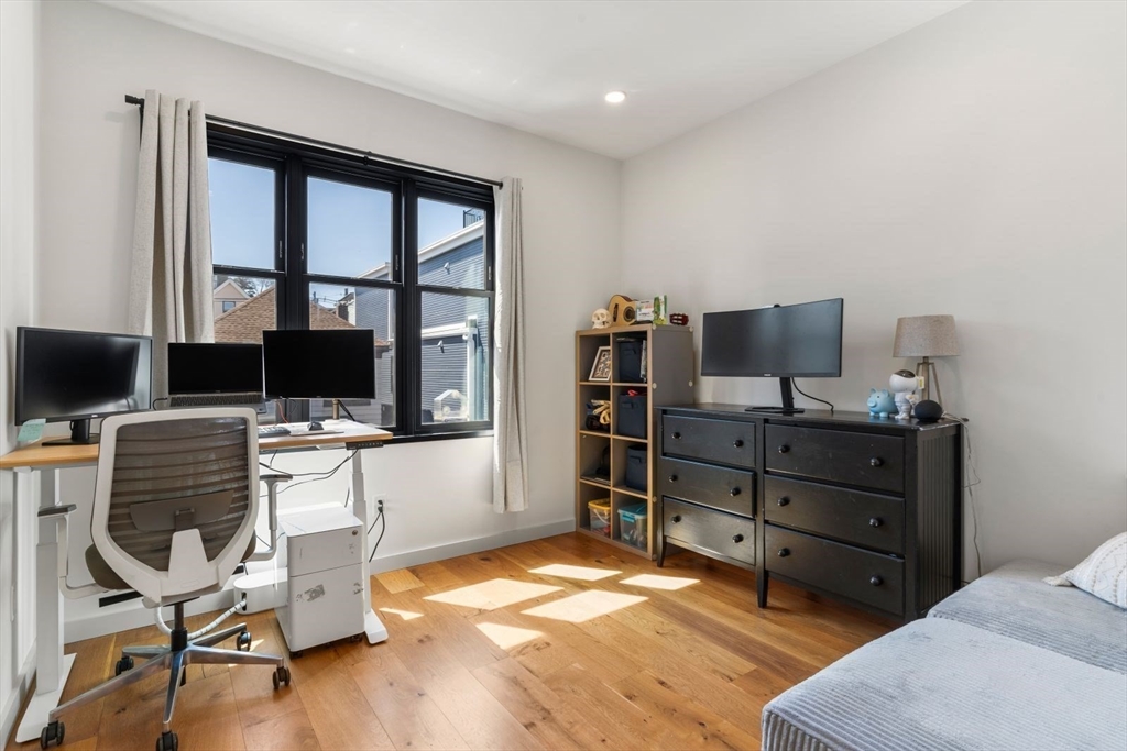 2 bed, 2 bath apartment for rent at 211 Condor St Unit 10, East Boston — photo 14 of 22