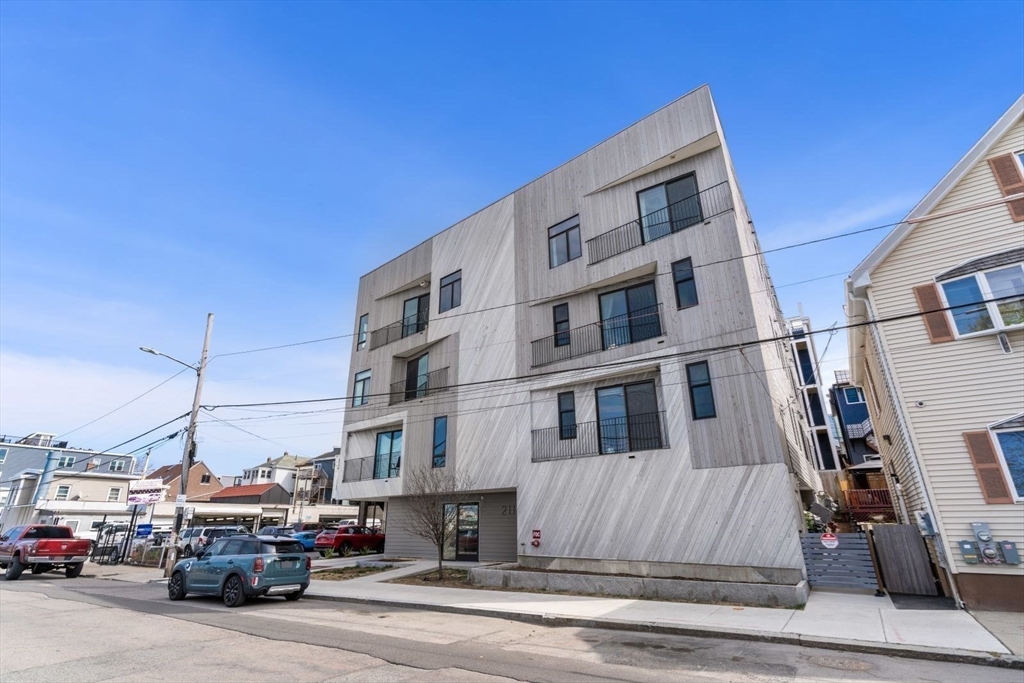 2 bed, 2 bath apartment for rent at 211 Condor St Unit 10, East Boston — photo 21 of 22