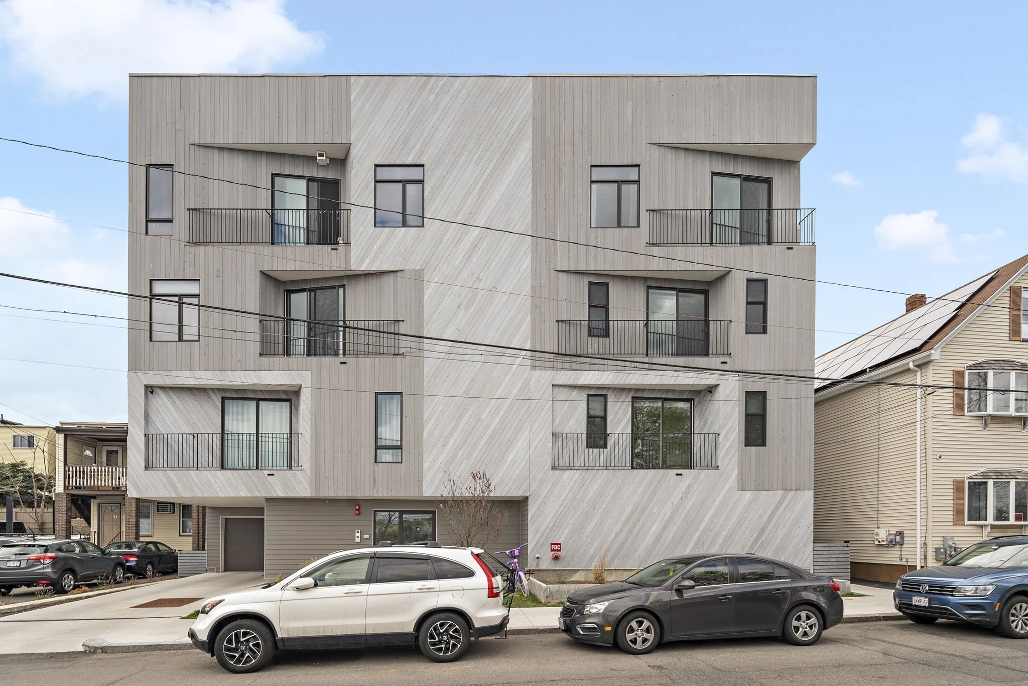 2 bed, 2 bath apartment for rent at 211 Condor Unit 8, East Boston