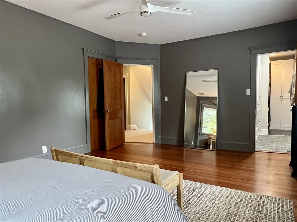 5 bed, 3 bath apartment for rent at 211 Forest St, Winchester — photo 20 of 41