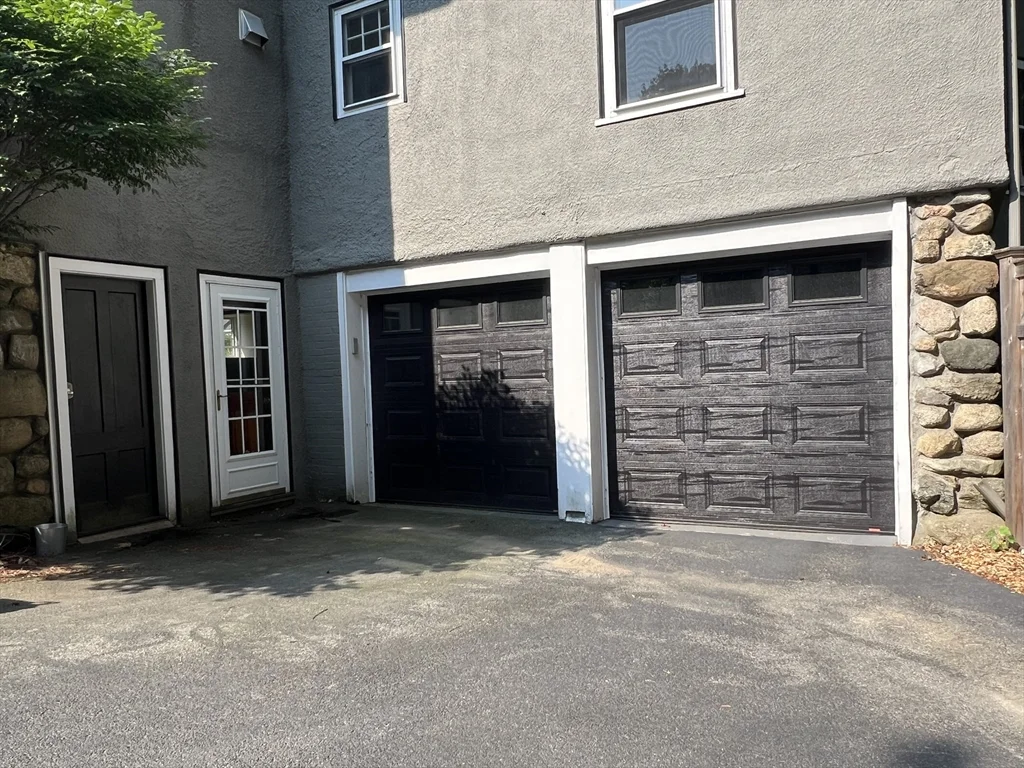 5 bed, 3 bath apartment for rent at 211 Forest St, Winchester — photo 41 of 41