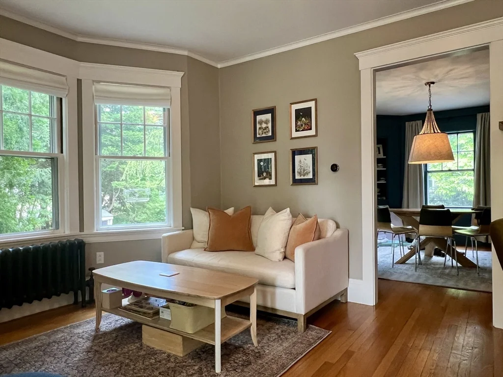 5 bed, 3 bath apartment for rent at 211 Forest St, Winchester — photo 8 of 41