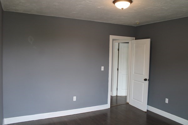3 bed, 1 bath apartment for rent at 211 Green St Unit 2, Brockton — photo 8 of 13