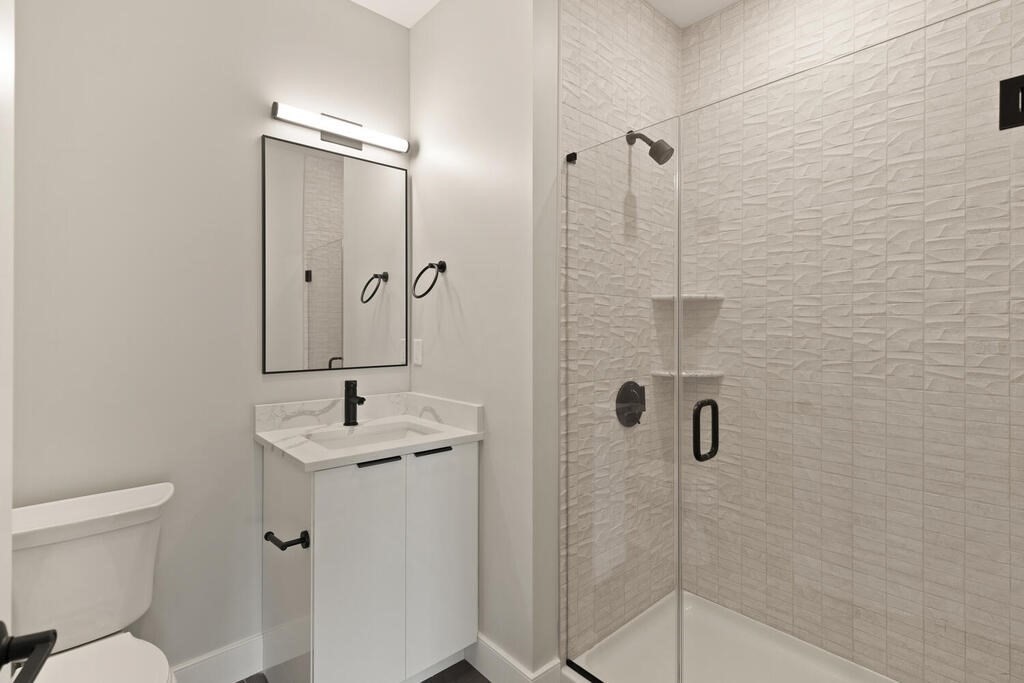 1 bed, 1 bath apartment for rent at 211 Green St Unit 305, Jamaica Plain — photo 4 of 11