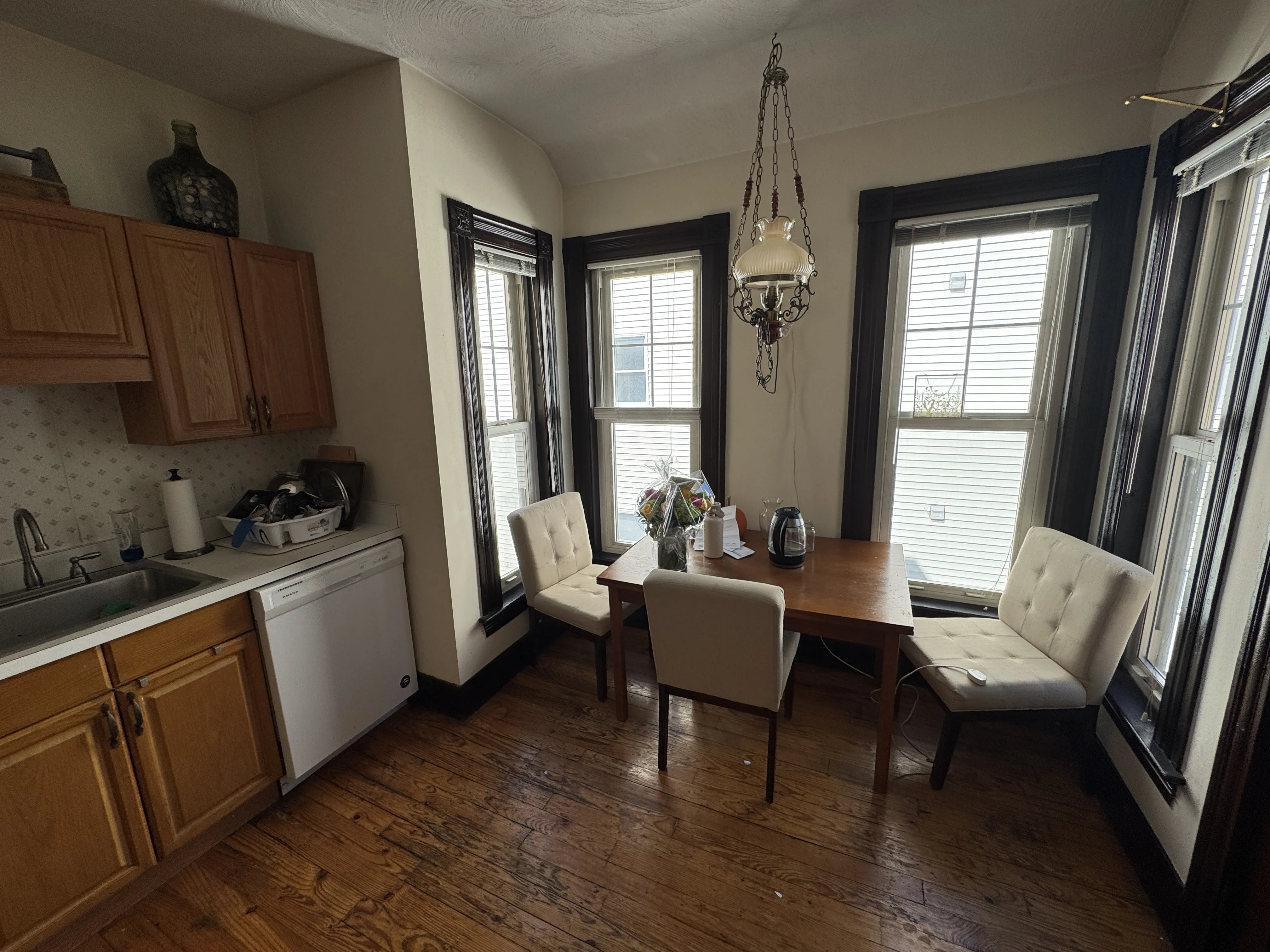 4 bed, 1 bath apartment for rent at 211 Holland St Unit 2, Teele Square — photo 20 of 44
