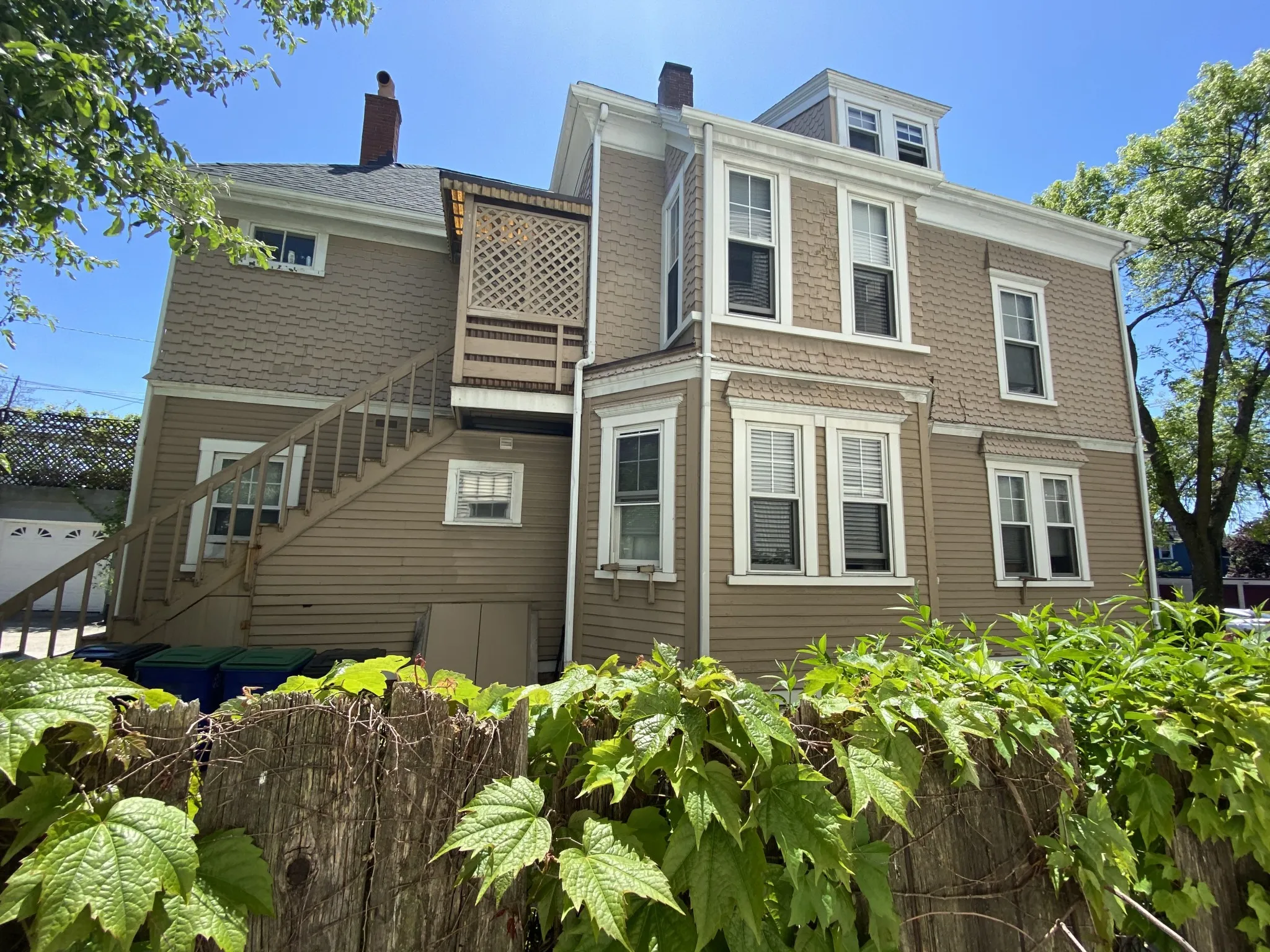 4 bed, 1 bath apartment for rent at 211 Holland St Unit 2, Teele Square — photo 42 of 44