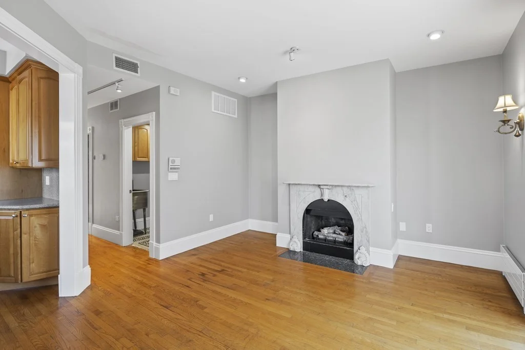 1 bed, 2 bath apartment for rent at 211 M St Unit 2, South Boston — photo 4 of 26