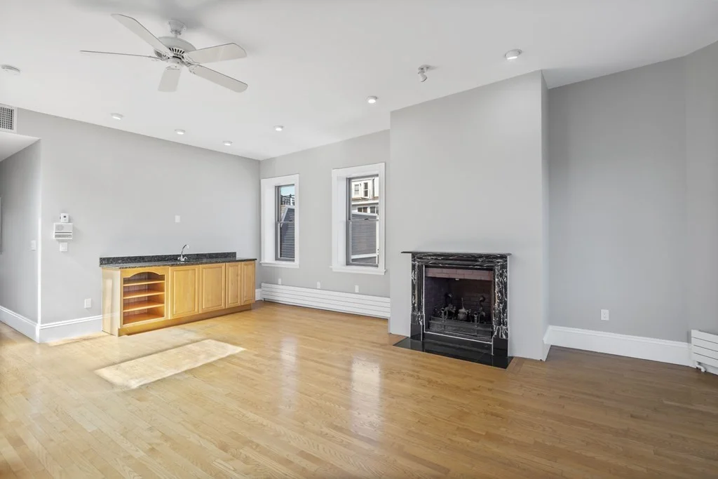 1 bed, 2 bath apartment for rent at 211 M St Unit 2, South Boston — photo 9 of 26