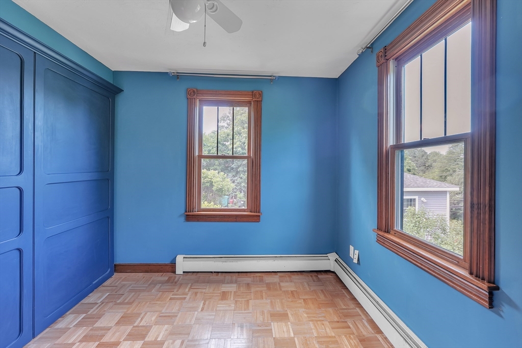 3 bed, 1 bath apartment for rent at 211 Mendon St, Hopedale — photo 15 of 17