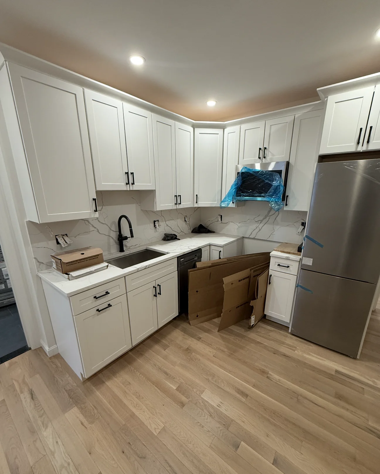 2 bed, 1 bath apartment for rent at 211 Park Dr Unit 34, Fenway — photo 2 of 7