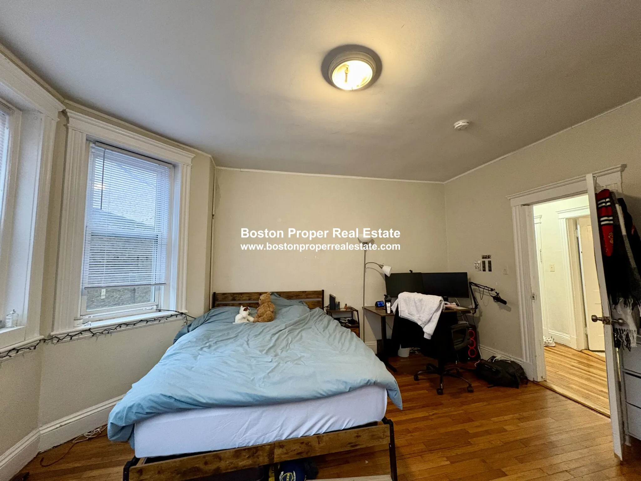 2 bed, 1 bath apartment for rent at 211 Park Dr Unit 4, Fenway — photo 2 of 11
