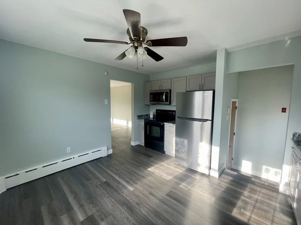 2 bed, 1 bath apartment for rent at 211 Portland St Unit 1, Clark's Point — photo 11 of 19