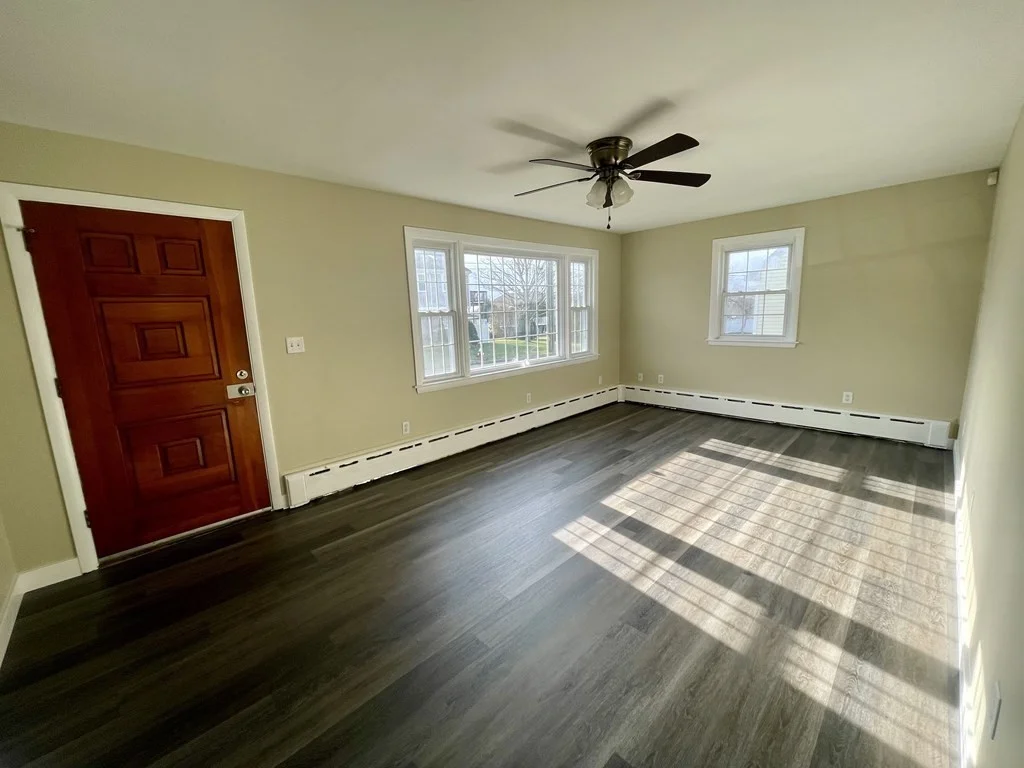 2 bed, 1 bath apartment for rent at 211 Portland St Unit 1, Clark's Point — photo 13 of 19
