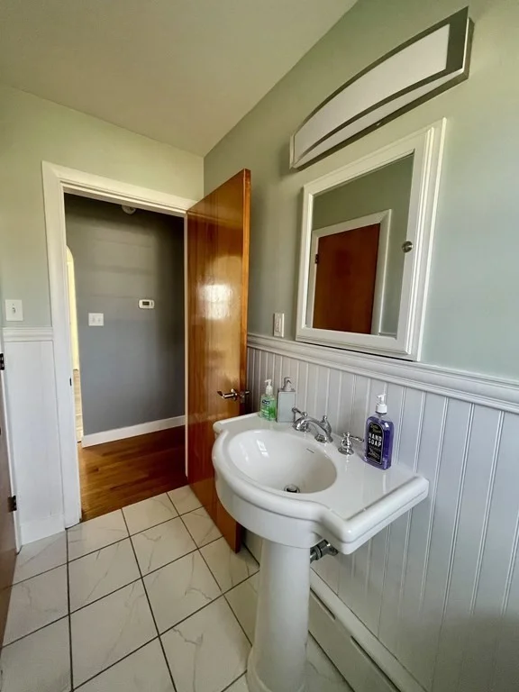 2 bed, 1 bath apartment for rent at 211 Portland St Unit 1, Clark's Point — photo 15 of 19