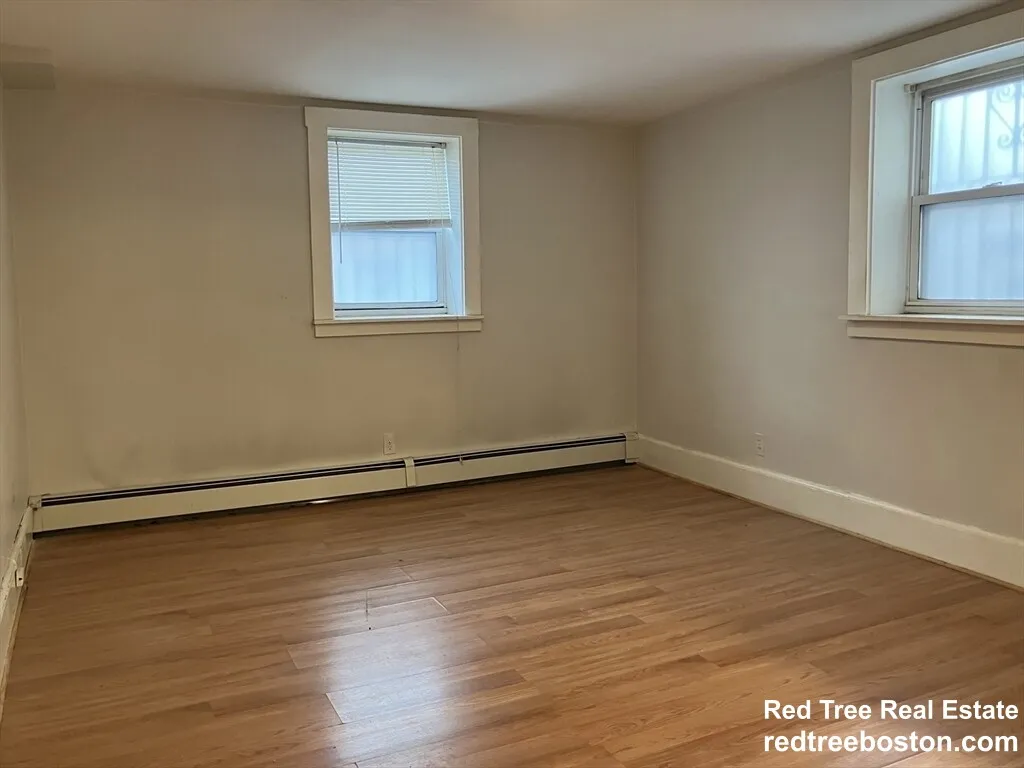 1 bed, 1 bath apartment for rent at 211 Saint Paul St Unit B, Brookline — photo 5 of 6